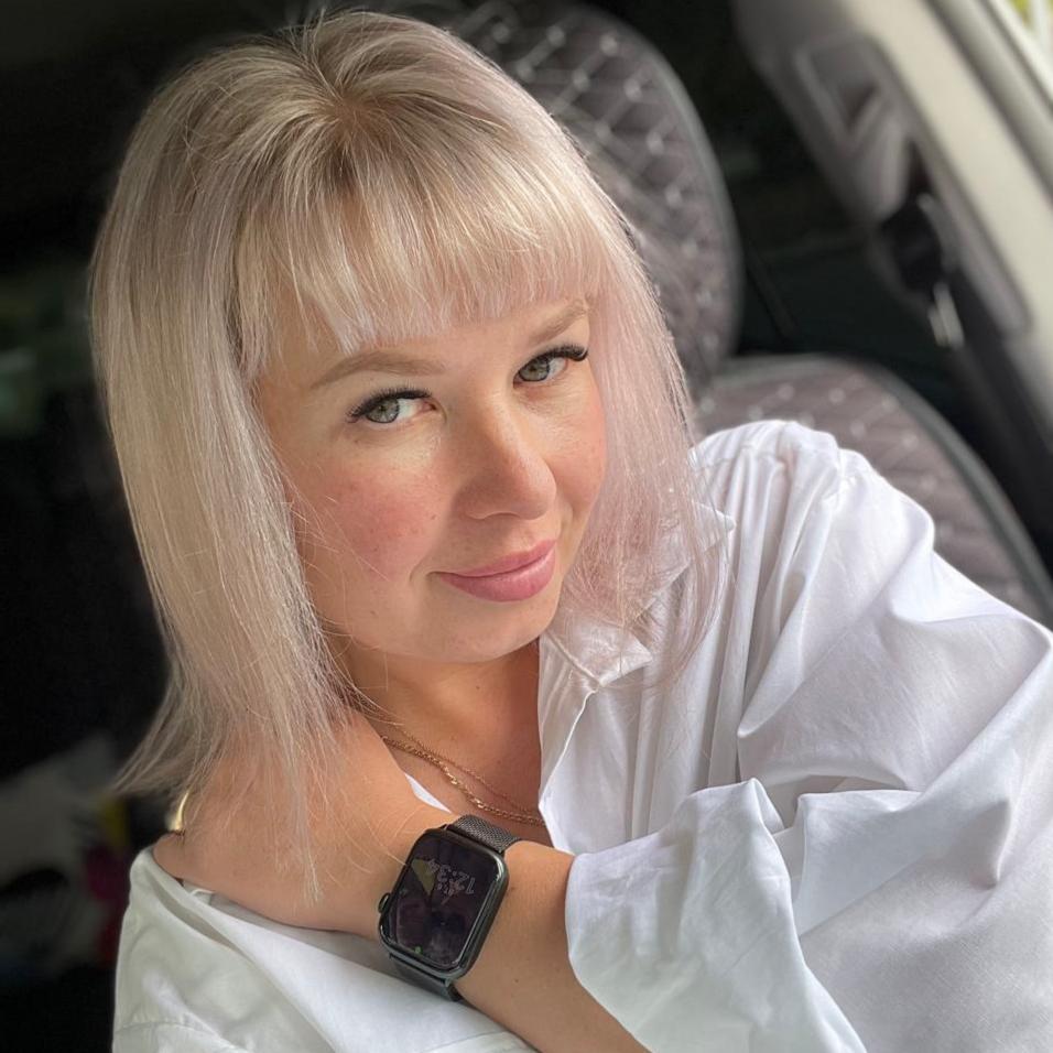 Анна Калмыкова